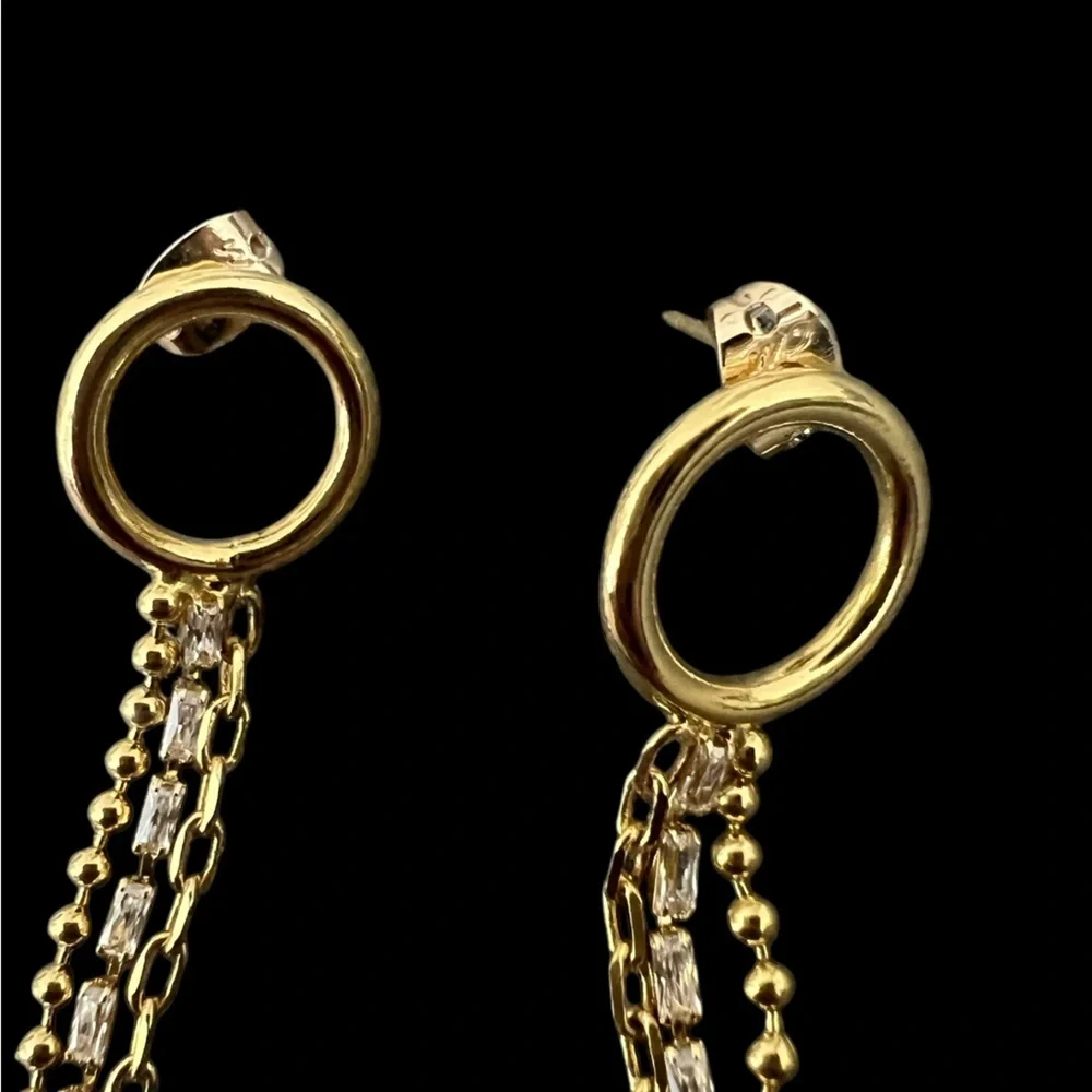 18k Gold Plated Dangling Earring - Picture 2 of 6
